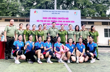 Giao lưu bóng chuyền Hội phụ nữ các trường CAND khu vực phía Nam