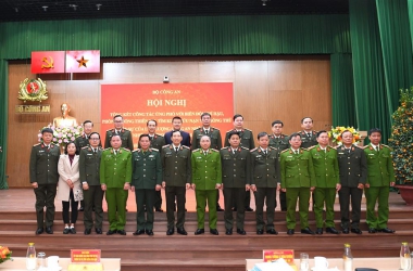 Phát huy vai trò nòng cốt của LL CAND trong ứng phó với biến đổi khí hậu, phòng chống thiên tai, tìm kiếm cứu nạn, phòng thủ dân sự