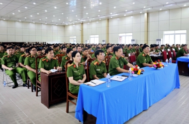 Tập huấn công tác coi thi kỳ thi Đánh giá của Bộ Công an năm 2024