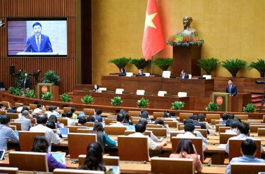 Phát huy sức mạnh tổng hợp của hệ thống chính trị và toàn dân nhằm kiềm chế, ngăn chặn, đẩy lùi tội phạm và tệ nạn ma túy