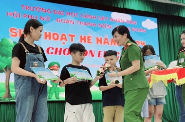 Mùa hè sôi động của con em cán bộ chiến sỹ Trường Đại học CSND