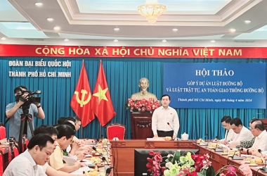 Hội thảo góp ý Dự án luật Đường bộ và Luật Trật tự, an toàn giao thông đường bộ