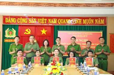 Khối thi đua số 2 - Công đoàn CAND kí kết giao ước thi đua