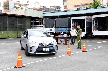 Hội thi tay nghề “Lái xe CAND giỏi” năm 2024