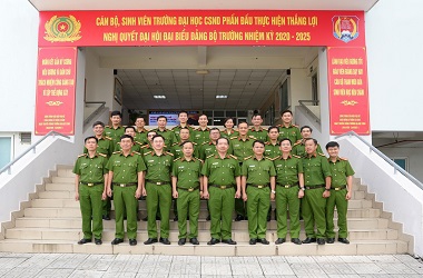 “Chuyển đổi số tại Trường Đại học Cảnh sát nhân dân”